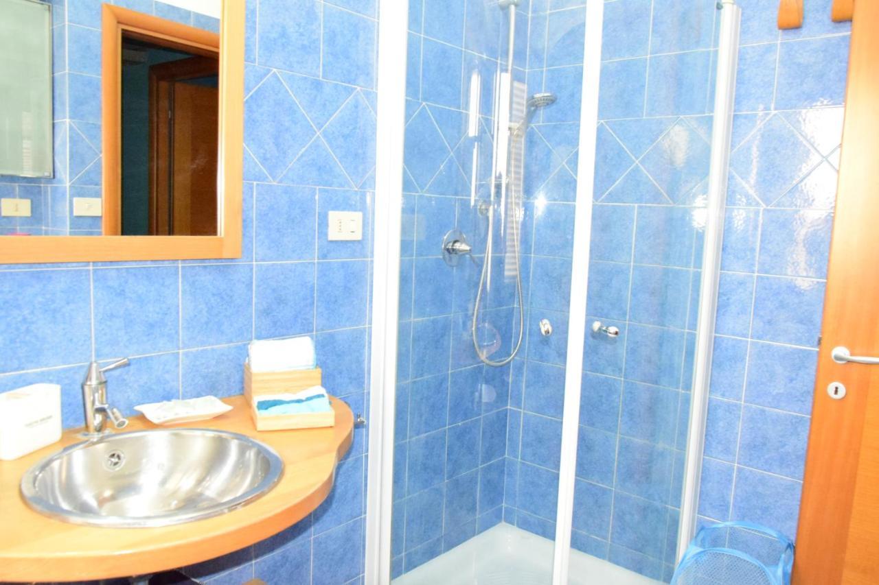 Euforbia House Apartman Lido di Ostia Kültér fotó